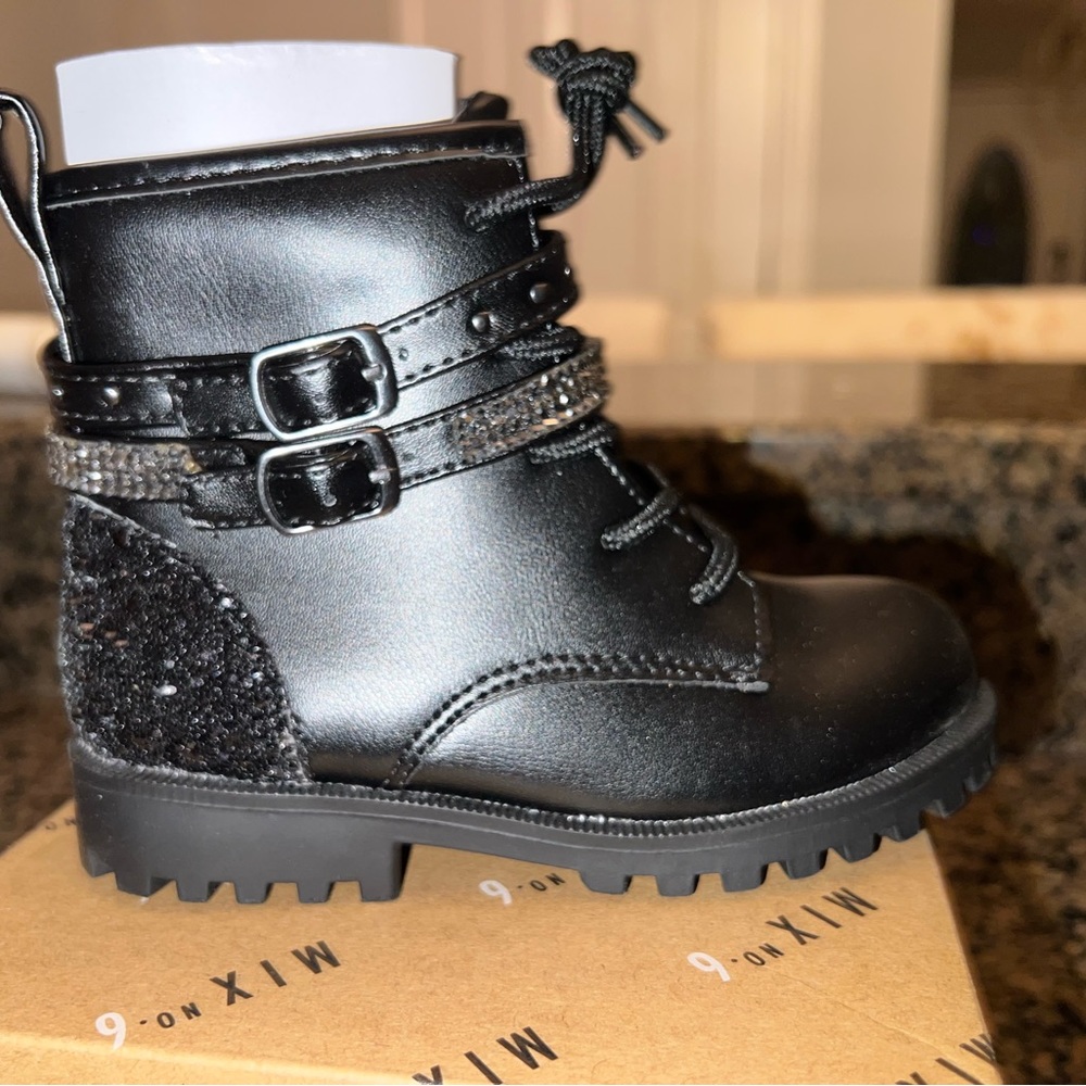 Black Boots Girls (toddler size)